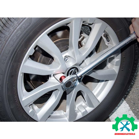 Cần siết lực 3/8 Kingtony 34323-2A 20-110N.m dài 370mm 