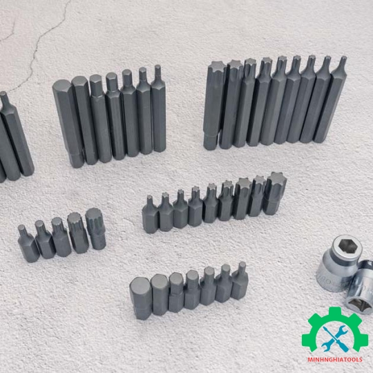 Bộ mũi vít lục giác Kingtony 44 món 1044CQ ( 42 mũi và 2 đầu nối 1/2 , 3/8) 