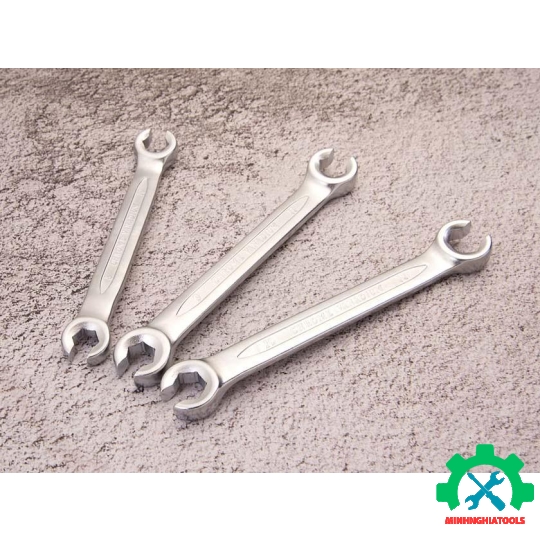 Cờ lê mở ống dầu  Kingtony 1930 loại hai đầu vòng chẻ, các size lẻ 8x10 - 22x24mm