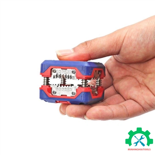 Dụng cụ tuốt dây đa năng, kích thước 4x5cm Workpro - WP291010