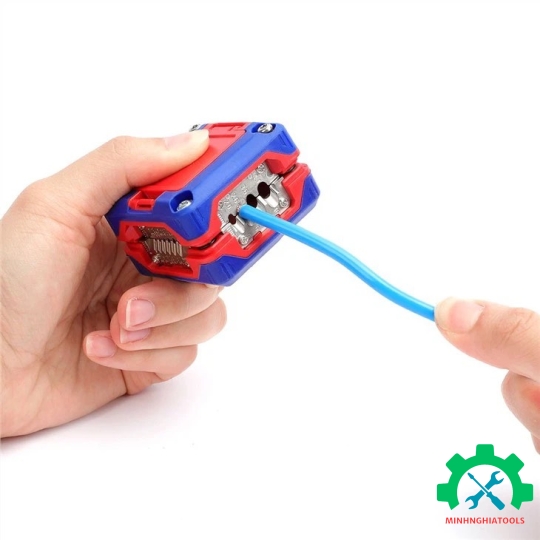 Dụng cụ tuốt dây đa năng, kích thước 4x5cm Workpro - WP291010