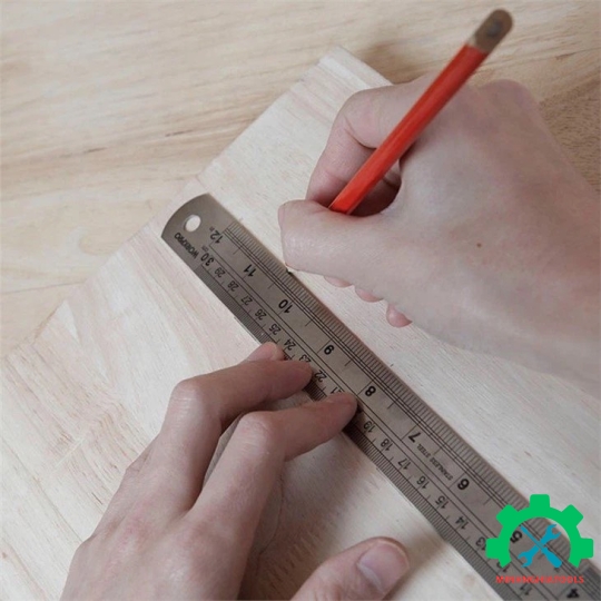 Thước đo thẳng thép không gỉ, kích thước 300mm (12 inches) Workpro - WP265001 