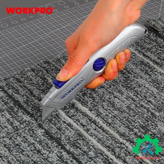 Dao tiện ích có lưỡi cắt bằng nhôm, lưỡi dao tự động thu vào Workpro - WP213007 