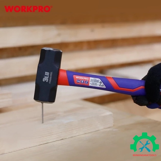 Búa đầu đá 1500gram, cán bọc cao su Workpro - WP241032 