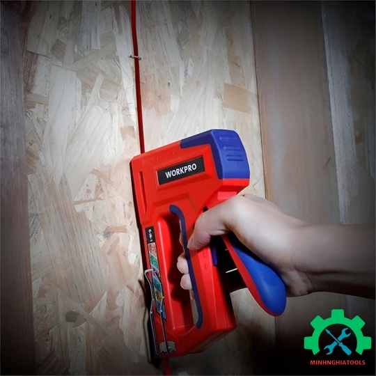 Kìm bấm ghim gỗ 6 in 1 sử dụng cho ghim bấm chữ U Workpro - WP223002 