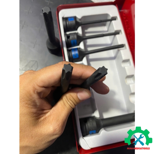 Bộ tuýp đầu lục giác sao Kingtony 4467PP loại 1/2 7 chi tiết (T25-T60) 